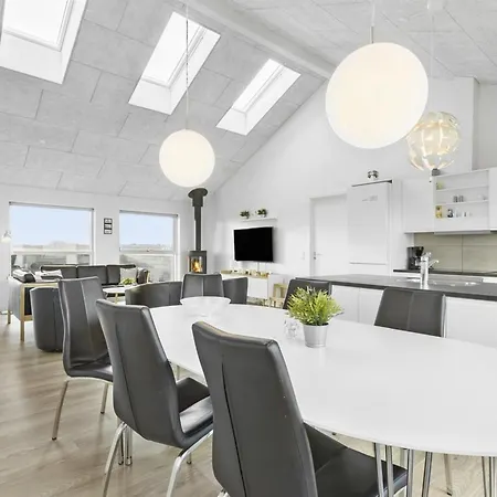 Kirsi - 1-6km From The Sea By Interhome