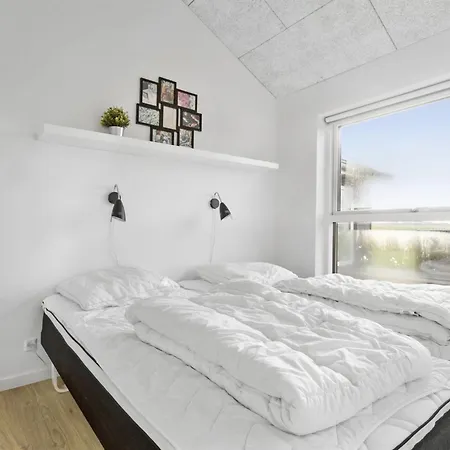 Kirsi - 1-6km From The Sea By Interhome *